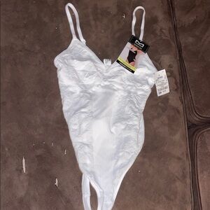Maidenform Shapewear Bodysuit